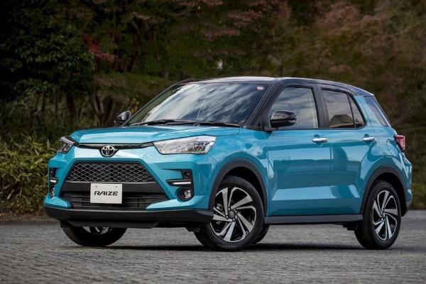 Giá xe Toyota Raize [company field=